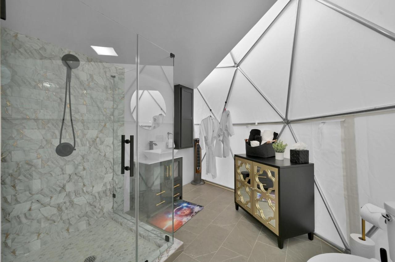 Private Luxury Glamping Geo Dome W Hot Tub Hotel Coldspring Buitenkant foto